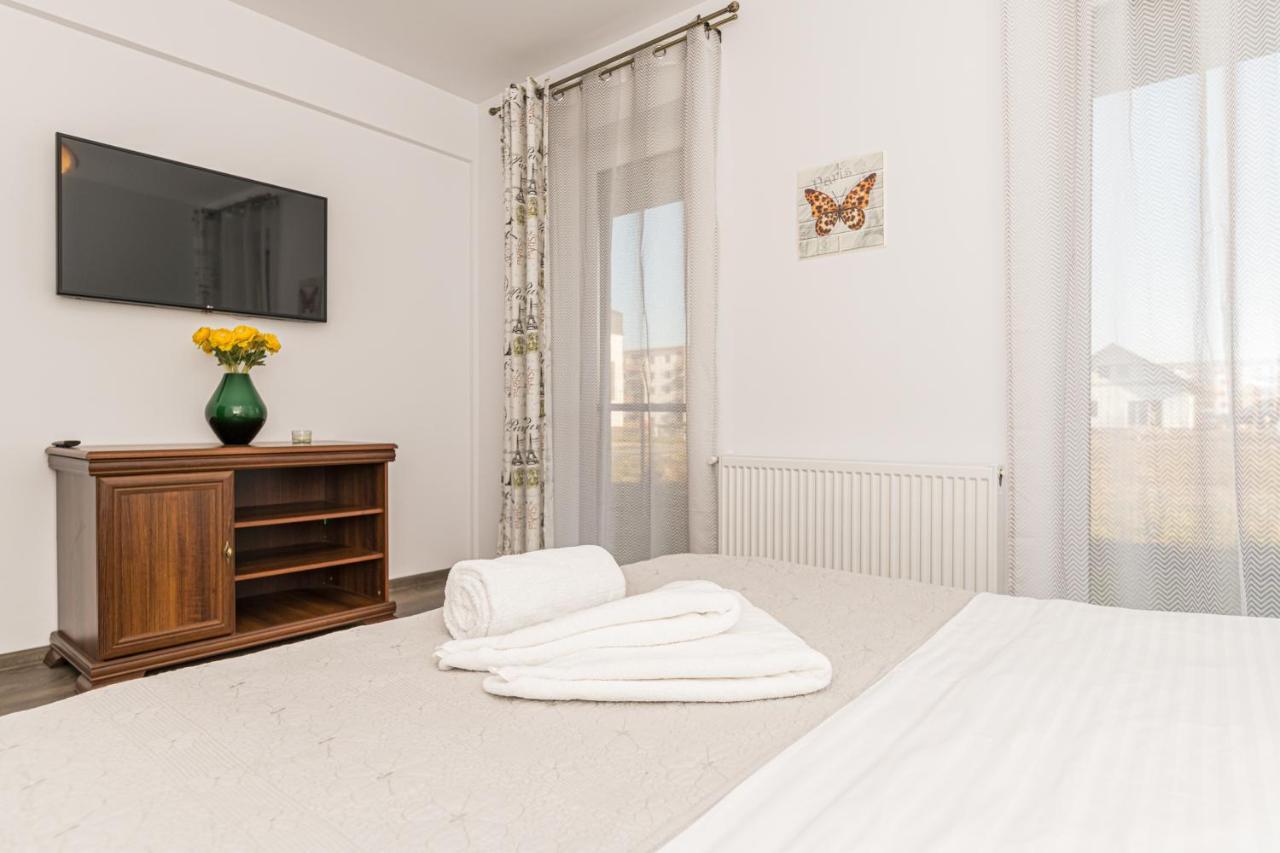 Apartament 2 Camere Narcis Braşov Esterno foto
